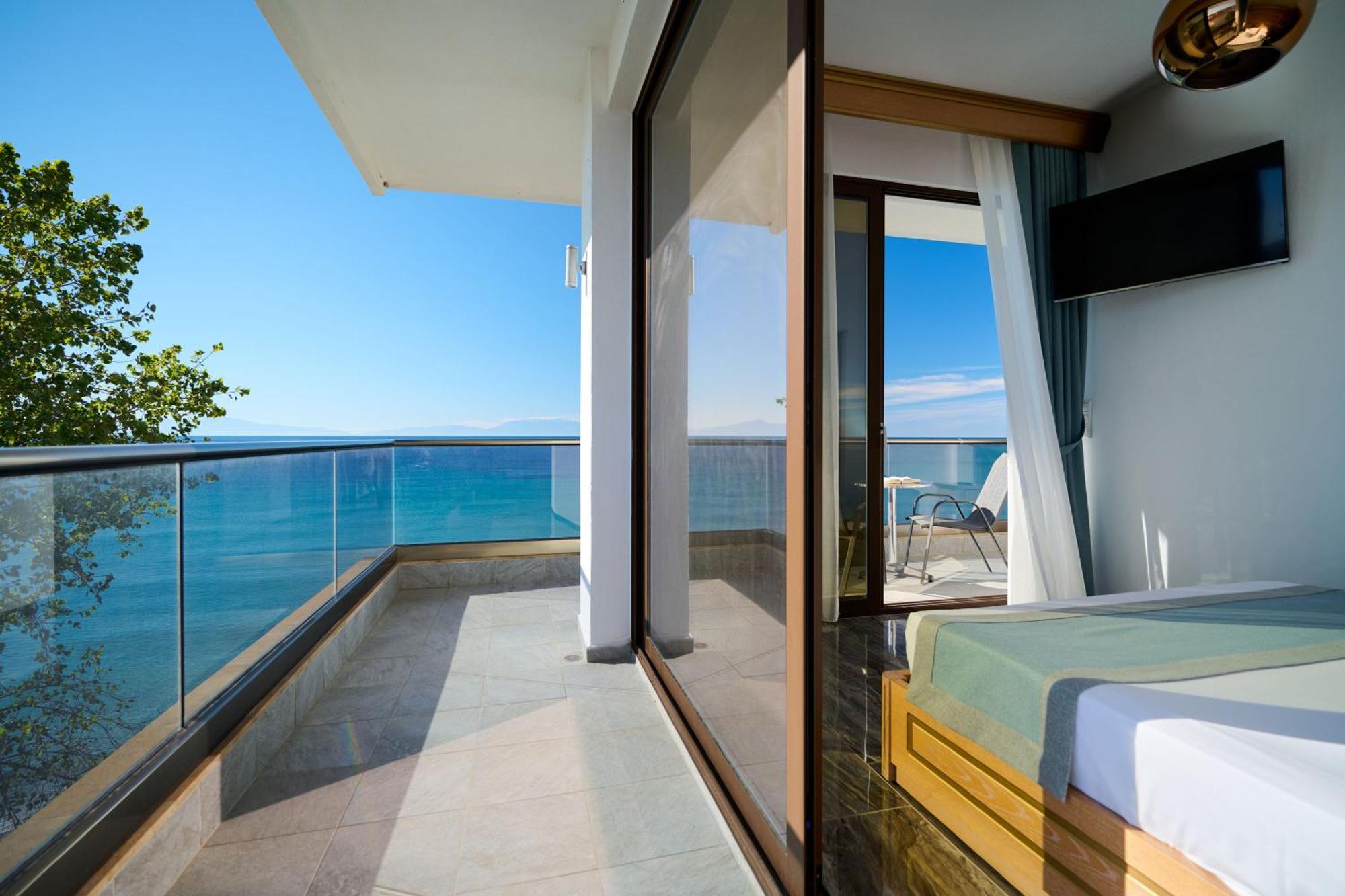 Evlogia Hotel Seafront And Anex By Greek Pride Fourka Exterior foto